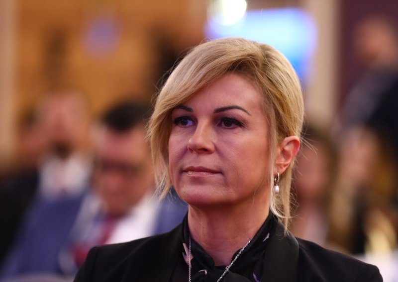 Kolinda ne miruje: Provela je večer s poznatim političarem, pogledajte s kime