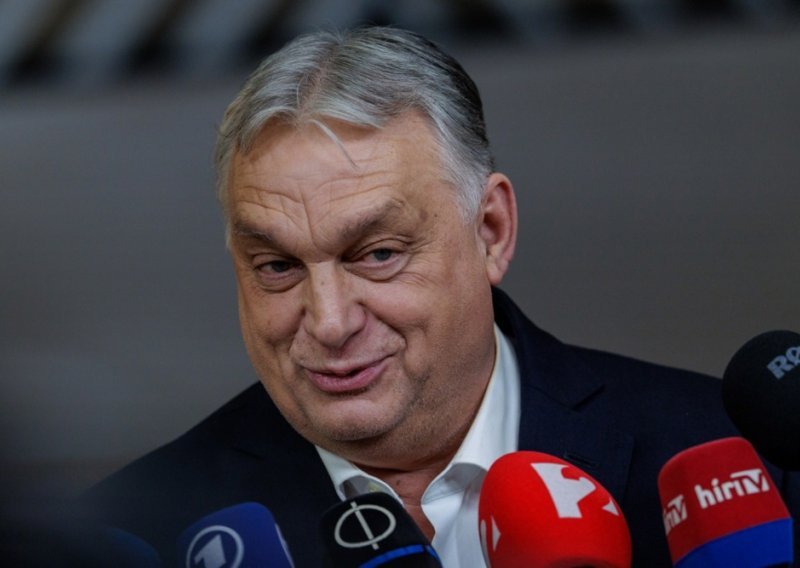 Orban s ponosom najavio: Sinoć sam dobio pozivnicu, idem kod Trumpa Washington