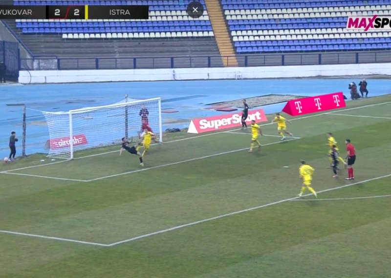 Poslušajte reakciju komentatora MAXSporta nakon škarica Vukovara u 87. minuti za pobjedu