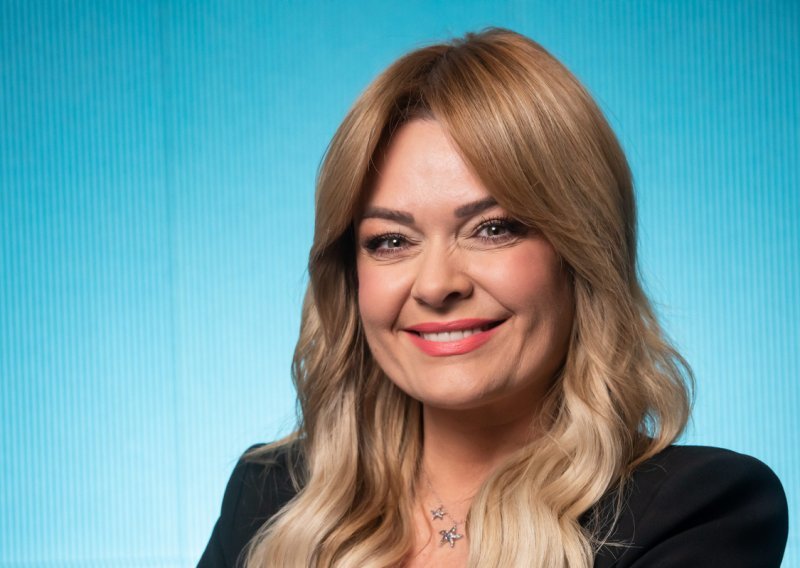 Bez filtera i bez pudera: Pogledajte Mineu u najprirodnijem izdanju