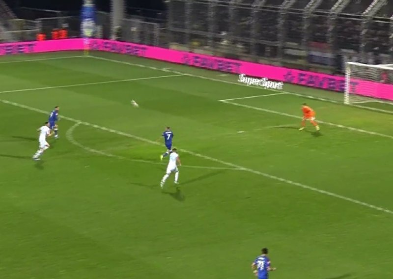 Dinamo je bio u 100-postotnoj prilici. Pogledajte što je tad napravio Luka Stojković