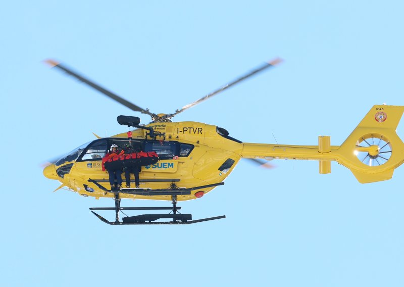 Cijeli svijet priča o reakciji teško ozlijeđene Vonn kad je u helikopteru čula da je zlato uzela Amerikanka