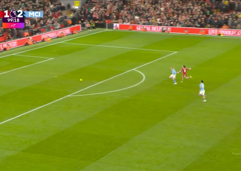 Pogledajte nevjerojatne scene: Cityju poništen gol sa centra u derbiju s Liverpoolom