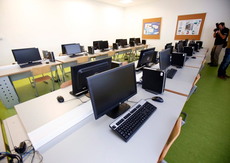 Umjetna inteligencija ulazi u škole, klinci kažu da je zabavno: 'Mora tako biti, ali...'