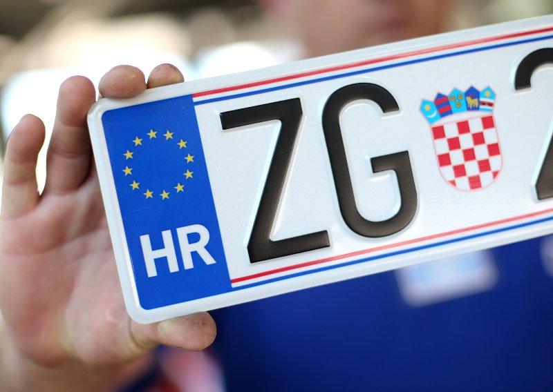 'HR naljepnica' na automobilu: Kada je obavezna, a kada nije