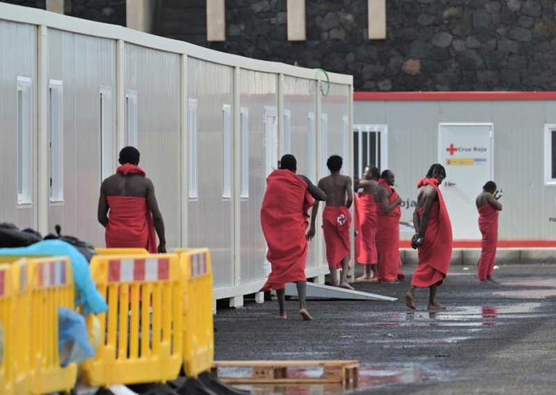 Kod Libije se prevrnuo čamac s migrantima: Među poginulima i dvije bebe