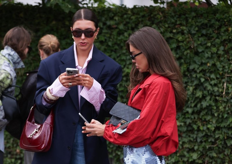 Imate li ih u ormaru? Trgovci otkrili koji modeli obuće 'lete' s polica