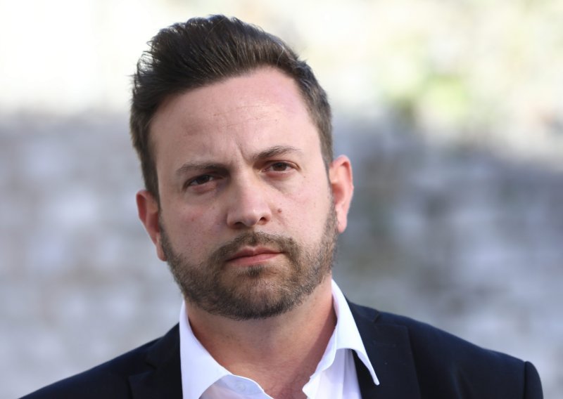 Jedan od šefova Porezne uprave prešao raditi za ugostitelje: 'Odsad samo privatni sektor'