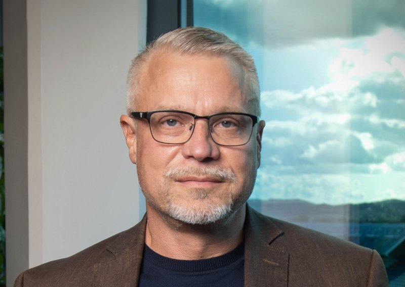 Zašto umjetna inteligencija u velikim sustavima ne daje rezultate i što se mora promijeniti?