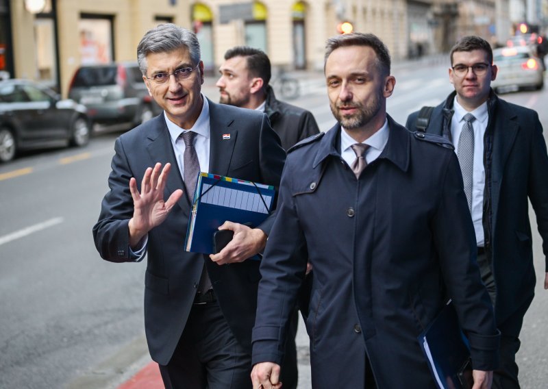 Plenković o odlasku Piletića: 'Iscrpljen je, osjetio sam da je Marin dao sve što je imao'