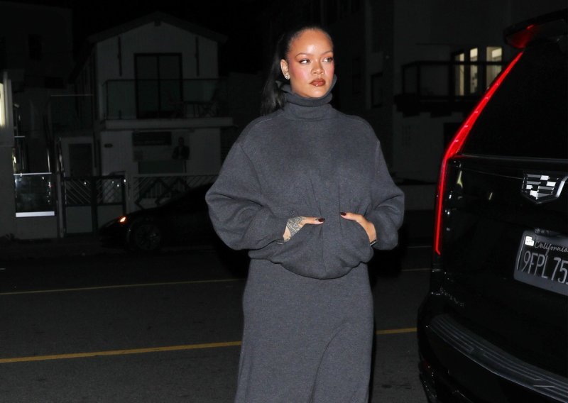 Savršen spoj za prijelazno razdoblje: Toplo je i udobno, a izgleda moćnije od bilo koje haljine