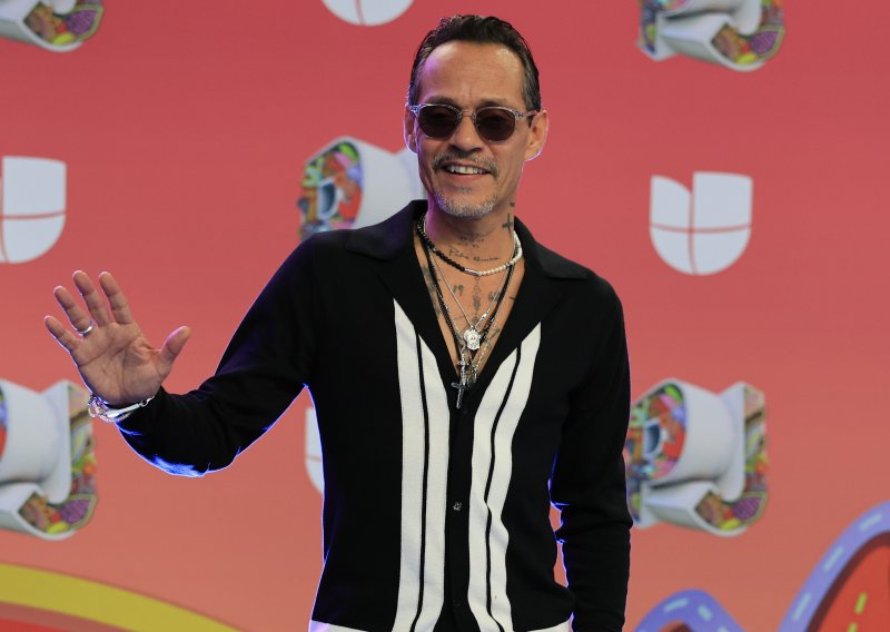 Marc Anthony prekinuo šutnju i jasno dao do znanja na čijoj je strani u ratu Beckhamovih