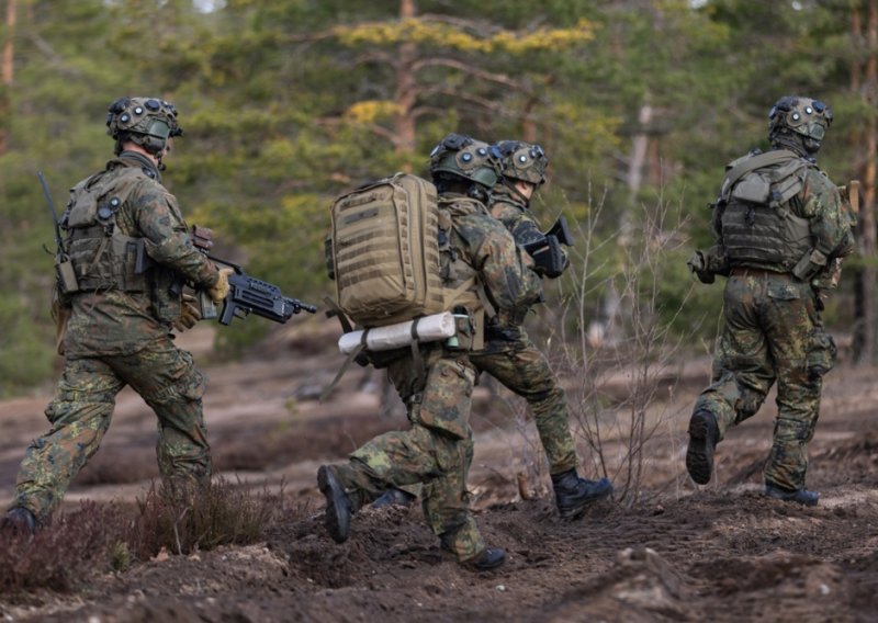 Estonski obavještajci: 'Moramo ulagati u obranu kako bi Rusi zaključili da nemaju šanse'