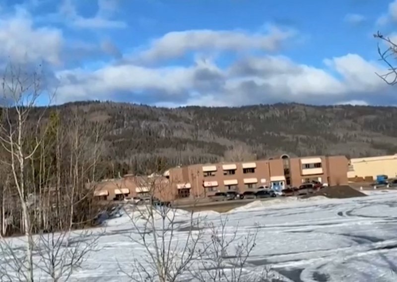 Osoba koja je počinila masakr u školi presudila sebi: Policija identificirala napadačicu