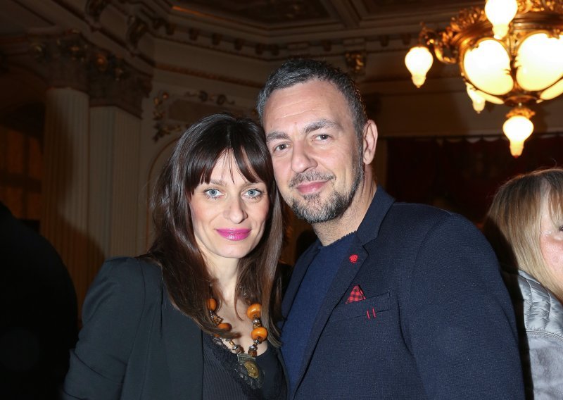 Sudbonosna odluka: Sandi Cenov oženio se nakon 3 mjeseca, a sada slavi 20 godina braka