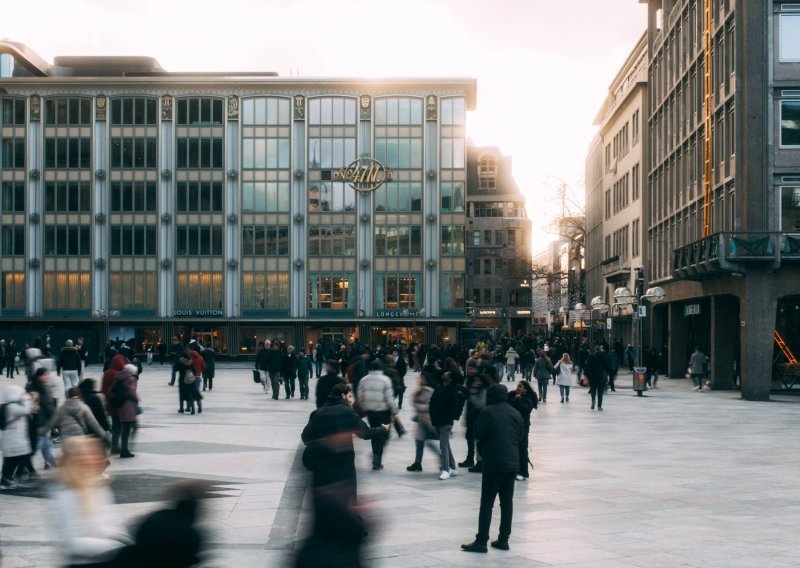 Huso ilegalno živi u Njemačkoj već 23 godine: Država mu daje tisuće eura mjesečno
