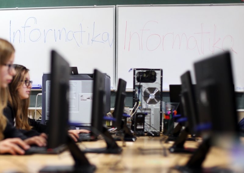 Učitelji informatike: Ministarstvo netočnim informacijama prikriva stvarno stanje