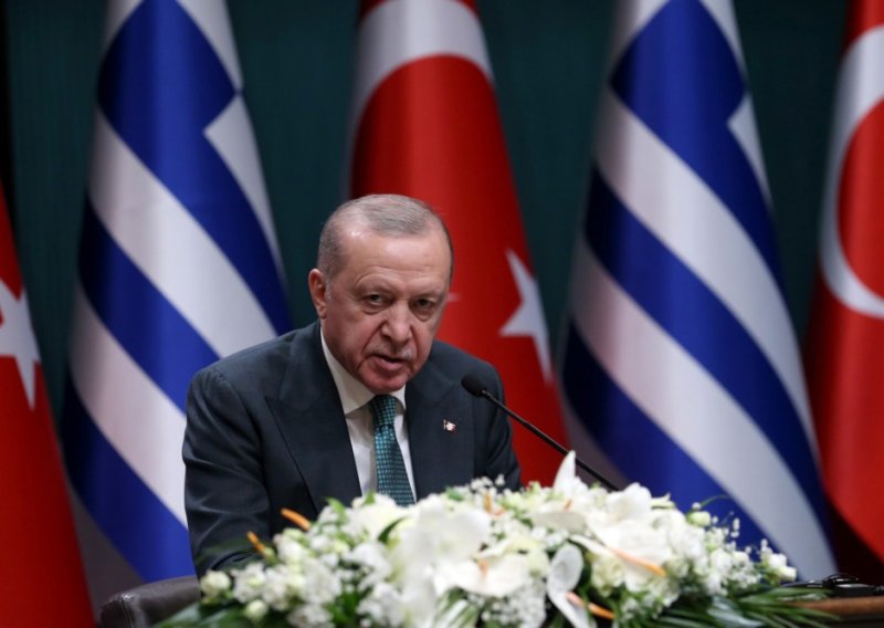 Oglasio se Erdogan: Želimo da krvoproliće prestane, da suze prestanu teći...