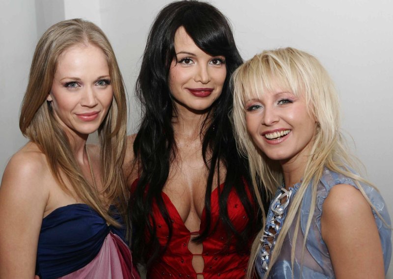 Rijetka fotografija stara 20 godina: Seve, Rozga i Danijela zajedno na Dori, ovo se ne zaboravlja