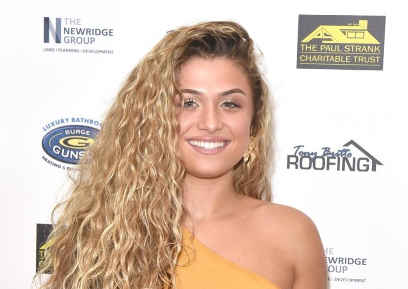 Na Euroviziji će nastupati zvijezda kontroverznog showa koji svi kriomice gledaju