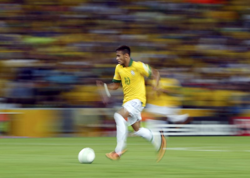 Peleu nakon Messija ne valja ni Neymar
