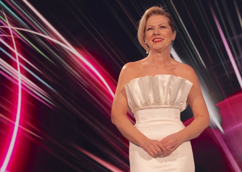 Barbara Kolar otvorila Doru u haljini koju je lako zamijeniti za vjenčanicu