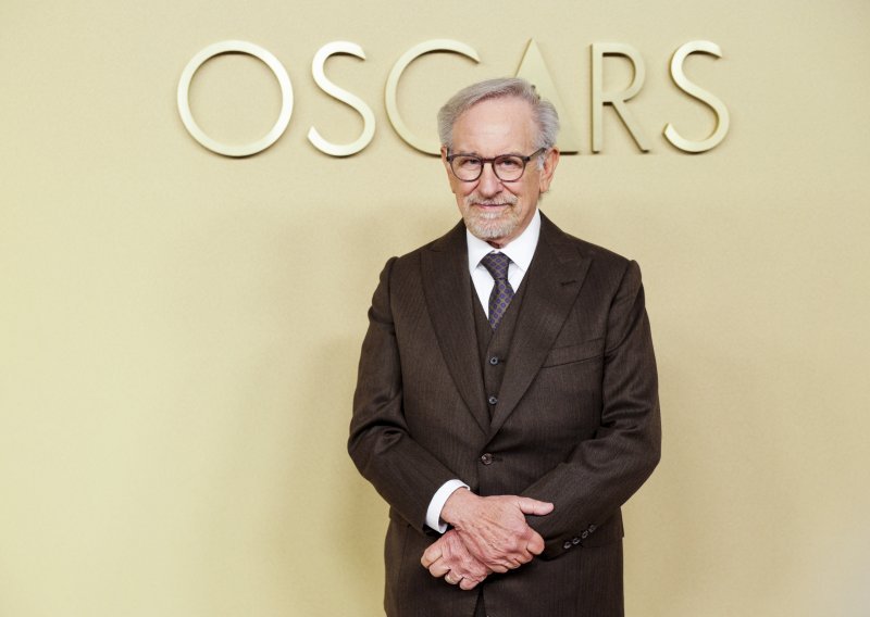 Spielberg uplatio bogatstvo obitelji Van Der Beek, a razlog tjera suze na oči