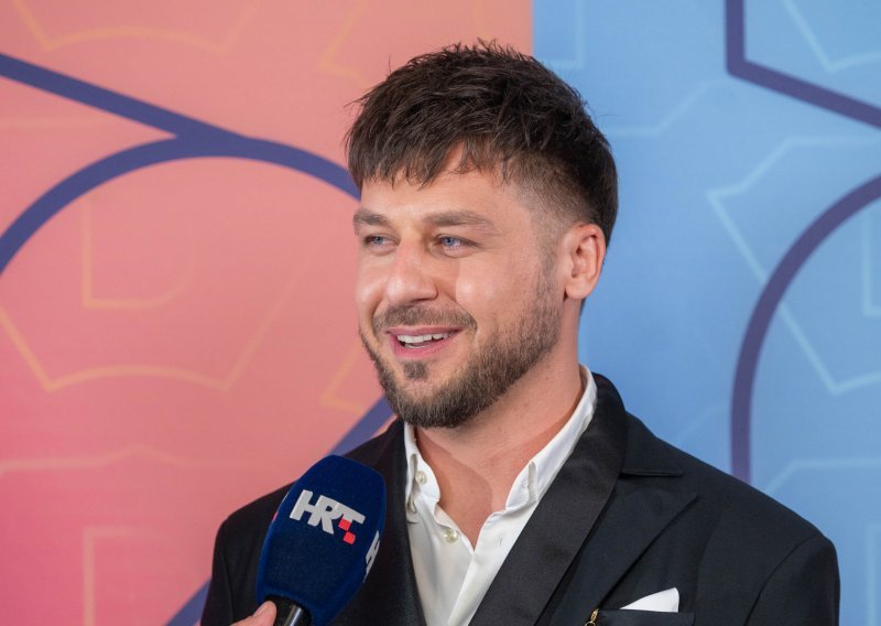 Koja se poruka krije iza balade Alena Đurasa: 'Za mene je to priča o ponovnom disanju'