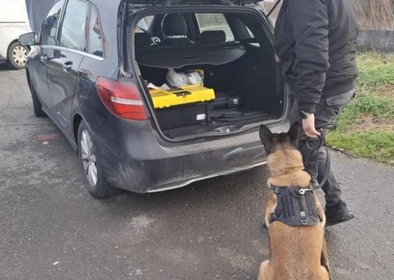 Rea nanjušila gotovo 6 kilograma kokaina u Mercedesu na zapadu Zagreba