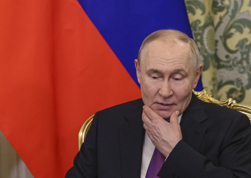 Putin javno ponižen na televiziji: 'Dečki, Ukrajinci vjeruju da ćemo se uskoro raspasti'