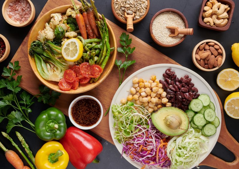 Tihi ubojica u hladnjaku? Ovi sastojci su pod povećalom zbog veze s rakom i dijabetesom