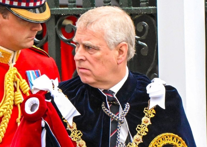 Novi problem za princa Andrewa: Zbog Epsteina mu prijeti i doživotni zatvor