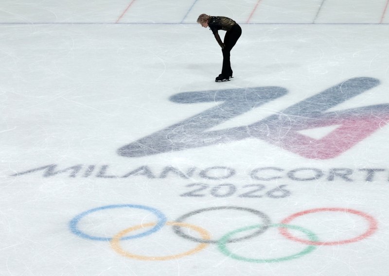 Došao na klizanje, platio ulaznicu 780 eura i onda se šokirao kada je vidio gdje sjedi