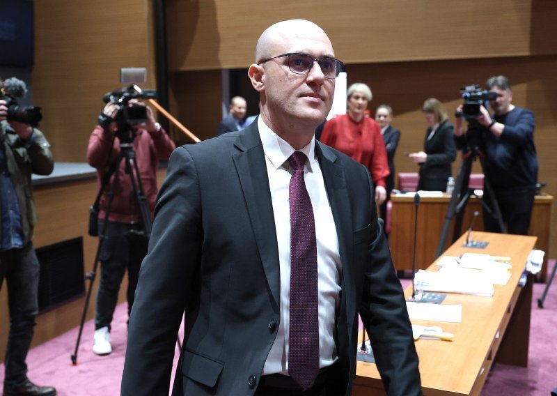 Je li Dabro realan? Evo što analitičari kažu o njegovom uvjetovanju u Saboru