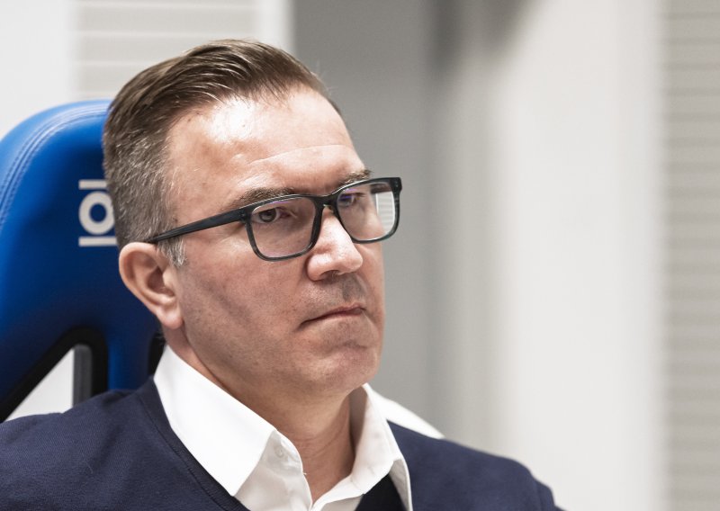 Šok u Osijeku: Smijenjeni predsjednik i član Uprave