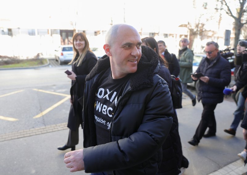 Nižu se reakcije na Dabrino veličanje Pavelića: Hoće li biti dovoljno ruku za novog ministra