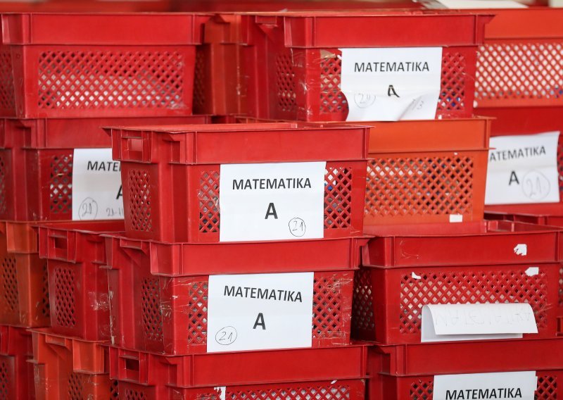 Državnu maturu prijavilo 30.703 pristupnika, najviše je strukovnjaka