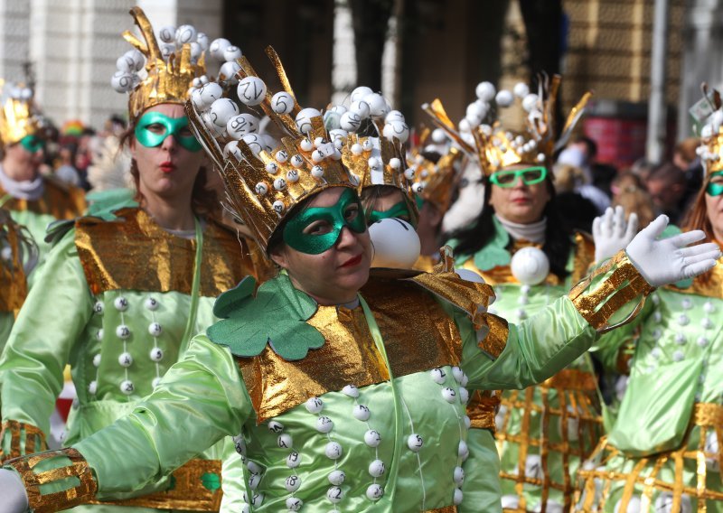 Na riječkom karnevalu 30.000 posjetitelja, policija: Nije bilo ozbiljnijih incidenata