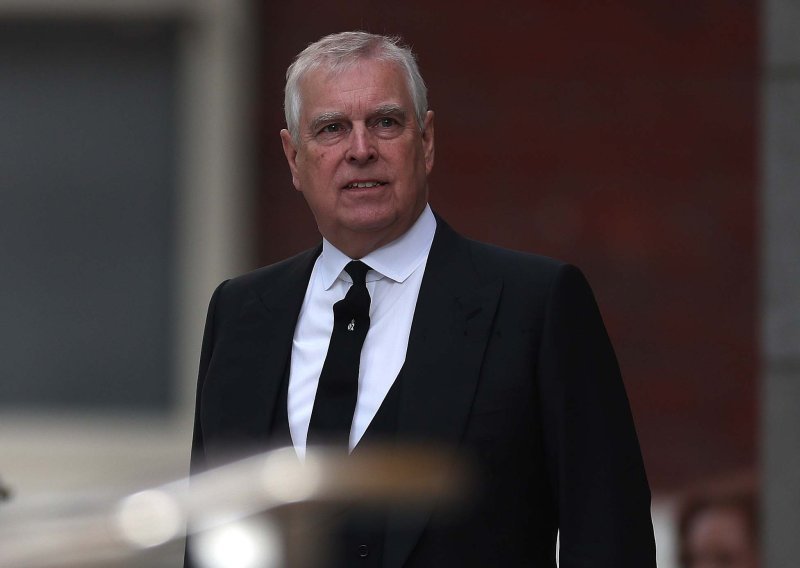 Je li kraljevska palača pretvorena u bordel? Policija pod pritiskom zbog novih otkrića o Andrewu