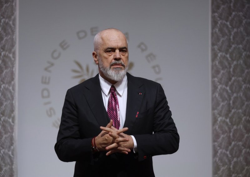 U Albaniji oporba bjesni na premijera: Izmjenom zakona želi zaštiti ministre pod istragom