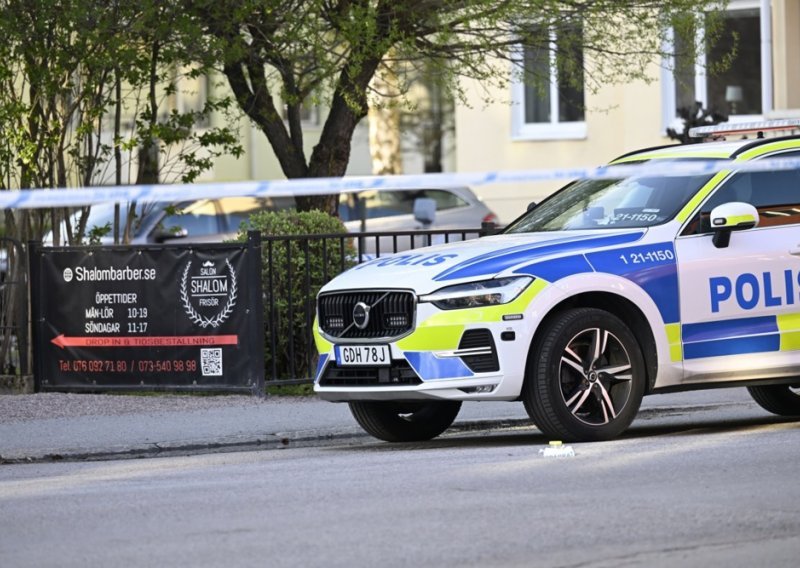 Šveđanin vlastitu ženu prisilio na odnose s barem 120 muškaraca: Prijavila ga je policiji