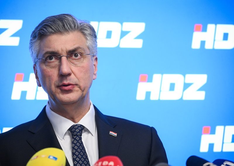 Plenković potvrdio: HDZ neće tražiti ocjenu ustavnosti zaključka zagrebačke skupštine o ZDS
