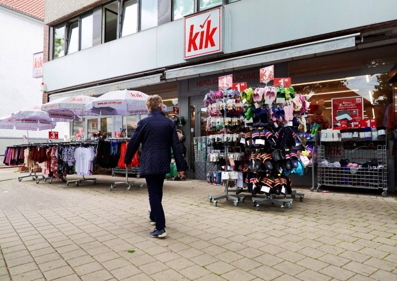 Tekstilni div koji posluje i u Hrvatskoj zatvara 50 poslovnica