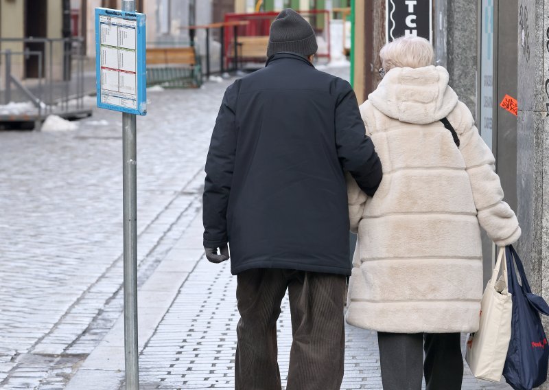 HZMO od umirovljenika traži potvrdu da su živi: Postavili su striktan rok