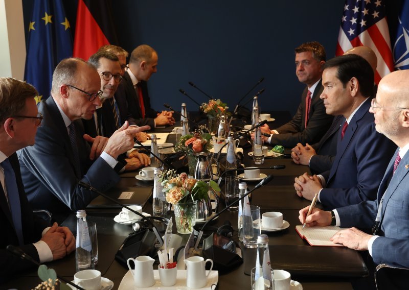 Merz: Da sam bio u dvorani, ne bih pljeskao tom Amerikancu