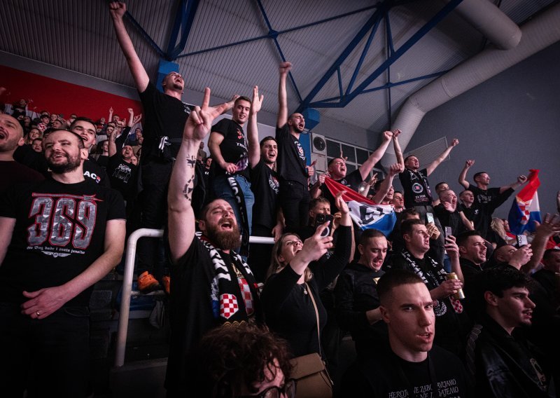 EU delegacija u BiH osudila incidente na Thompsonu: Pokažite poštovanje žrtvama