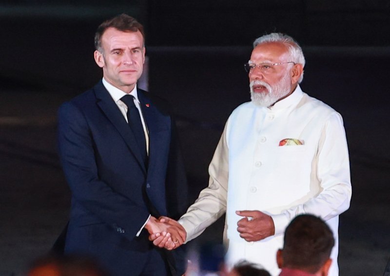 Macron kritizirao društvene mreže i Big Tech: 'Sloboda govora je čista besmislica'