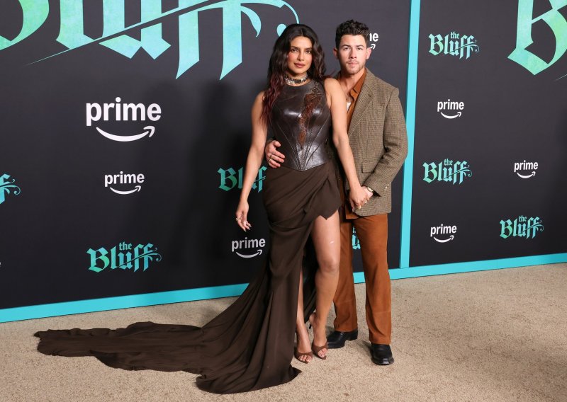 Nekadašnja najljepša žena svijeta u ručno rađenom oklopu od kože sve je ostavila bez daha