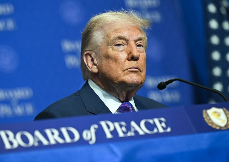 Trump Iranu dao rok od 10 dana: Nakon toga slijedi napad?