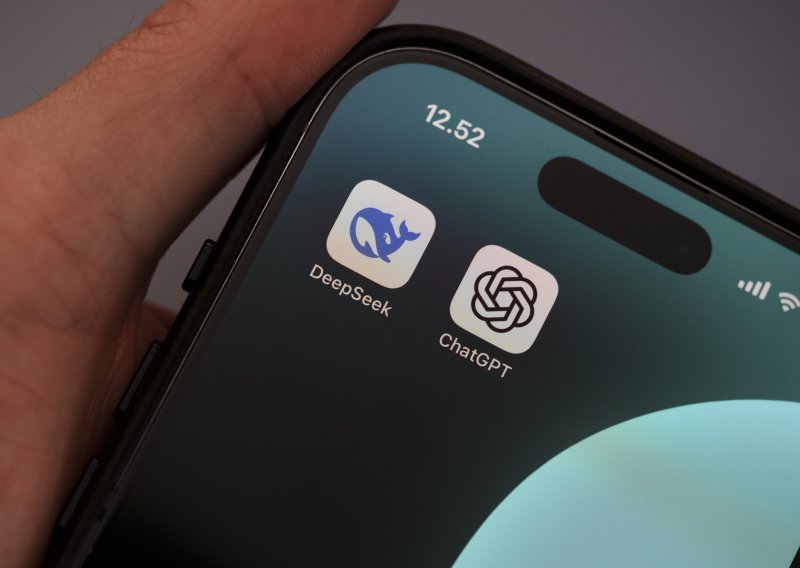 Kineski AI chatbotovi izbjegavaju politička pitanja, mijenjaju temu ili ponavljaju službene stavove